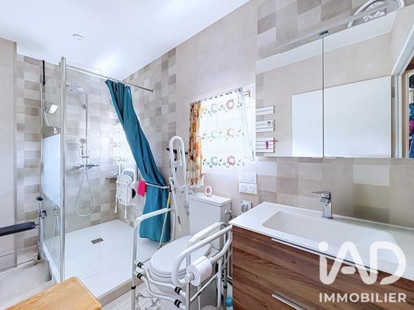 Maison à vendre 6 pièces 107 m² Savigny-le-Temple