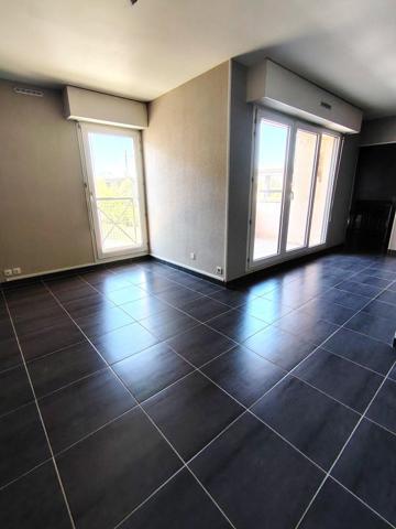 Vente / Appartement T4 à Dijon (21000)