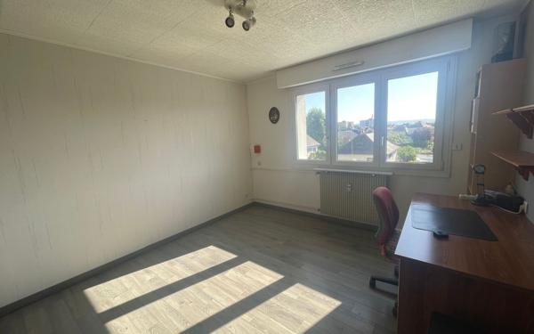 Appartement à vendre    4 pièces • 100,43 m2 Lingolsheim