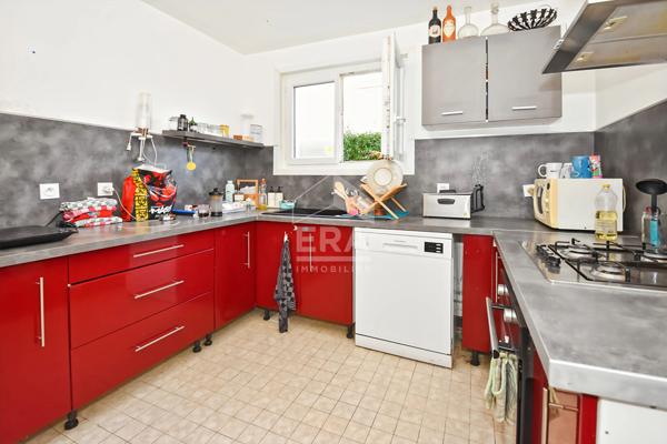 Maison à rénover ? 171 m² ? Jardin 570 m² ? Quartier calme et prisé
