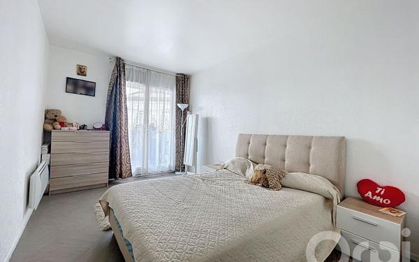 Appartement à vendre    3 pièces • 65 m2 Longjumeau