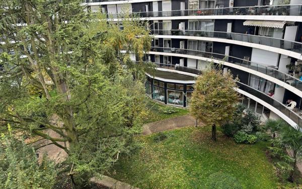 Appartement à louer    2 pièces • 47,42 m2 Saint-Maurice
