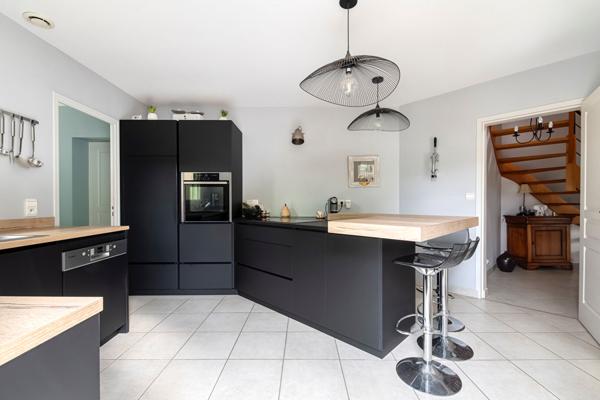 Maison contemporaine à Montreuil Juigne Montreuil juigne