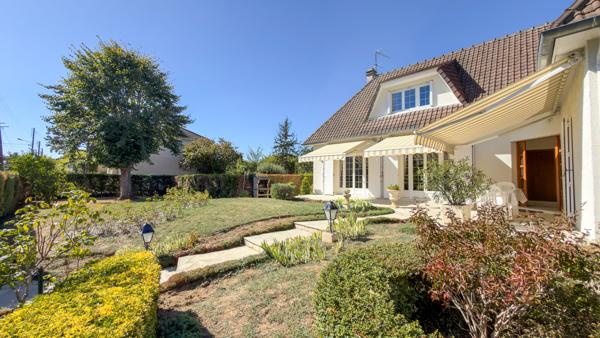 Belle propriété de 7 pièces de 160 m2.
