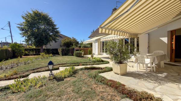 Belle propriété de 7 pièces de 160 m2.