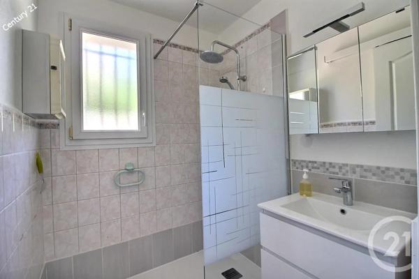 Maison à vendre  4 pièces - 57 m 2   CHATEAU THIERRY  - 02