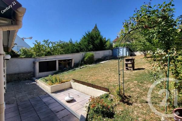 Maison à vendre  4 pièces - 57 m 2   CHATEAU THIERRY  - 02