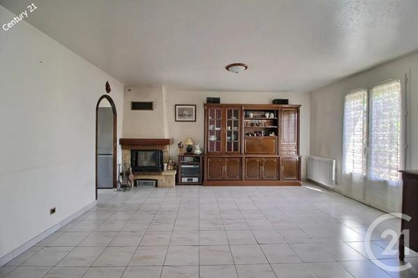 Maison à vendre  4 pièces - 57 m 2   CHATEAU THIERRY  - 02