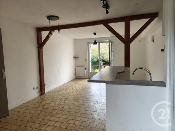 Maison à vendre  4 pièces - 57 m 2   CHATEAU THIERRY  - 02