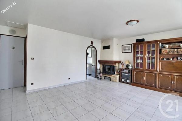 Maison à vendre  4 pièces - 57 m 2   CHATEAU THIERRY  - 02