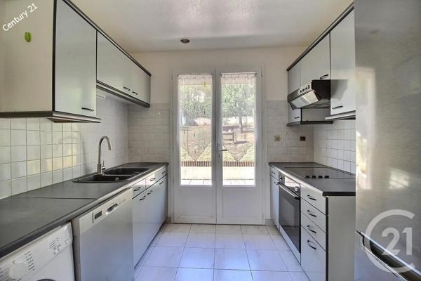 Maison à vendre  4 pièces - 57 m 2   CHATEAU THIERRY  - 02