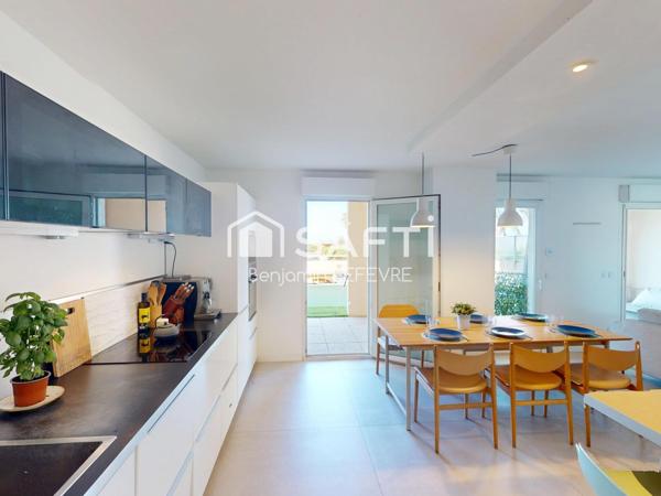 T5 DE 112M2 EN RDJ PREMIÈRE LIGNE AVEC TERRASSES (123 m² & 25 m²)