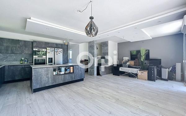 Appartement à vendre    3 pièces • 75 m2 Villeneuve-Loubet