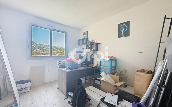 Appartement à vendre    3 pièces • 75 m2 Villeneuve-Loubet