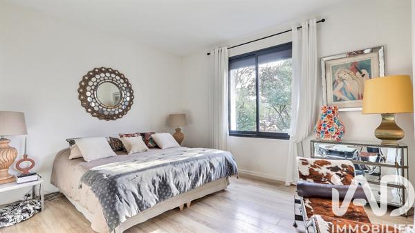 Maison à vendre 8 pièces 232 m² Nîmes