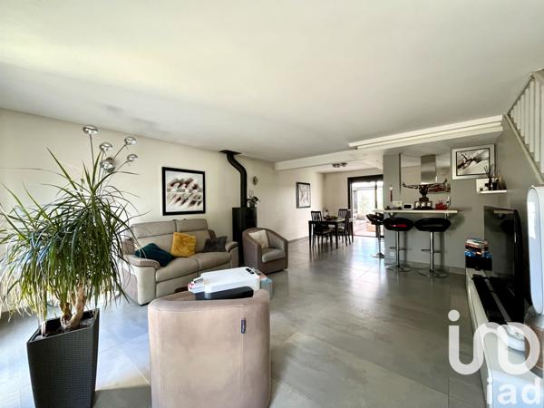 Maison à vendre 6 pièces 130 m² Morangis