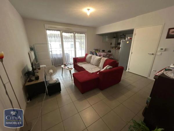 Appartement à louer 3 pièces 68.6m² Billère (64140)