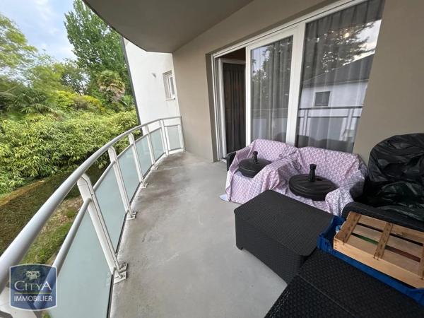 Appartement à louer 3 pièces 68.6m² Billère (64140)