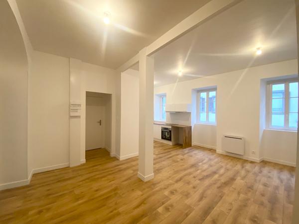 Brest - Appartement T2 rénové . Recouvrance