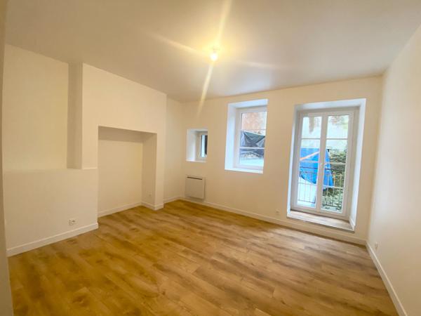 Brest - Appartement T2 rénové . Recouvrance