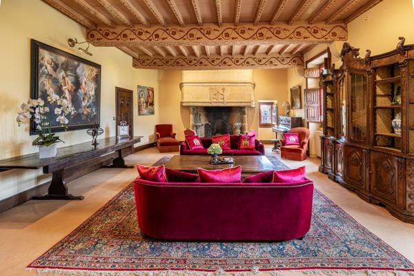 Vente Château Sarlat-la-Canéda 32 Pièces 1150 m²