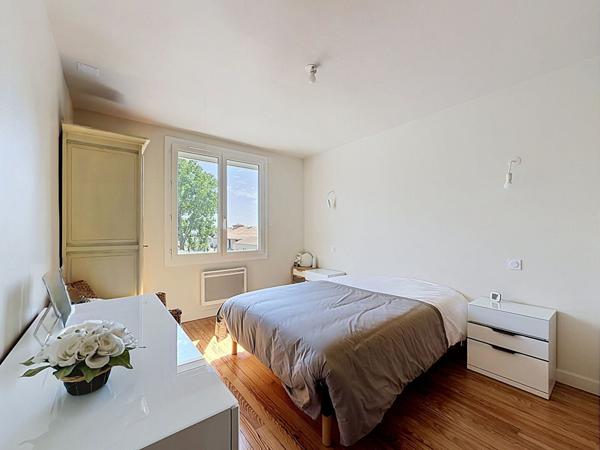 Appartement Les Sables D Olonne Arago 4 pièces 83 m² habitables cave