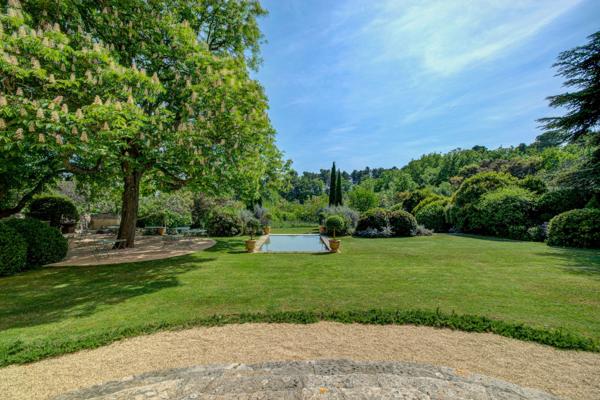 Vente Bastide Aix-en-Provence 12 Pièces 620 m²
