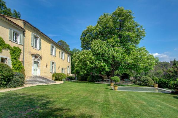 Vente Bastide Aix-en-Provence 12 Pièces 620 m²
