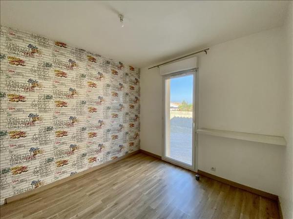 Maison à louer |  VAYRES |  4 pièces | 74 m²