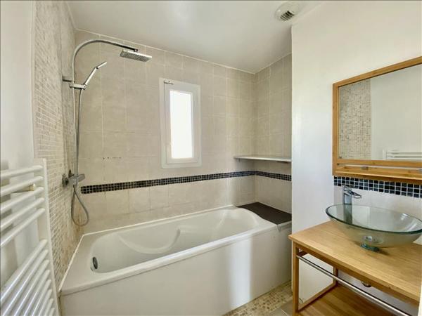 Maison à louer |  VAYRES |  4 pièces | 74 m²