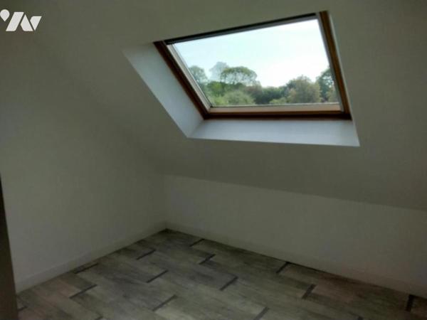 Maison d'habitation proche centre-ville avec terrain