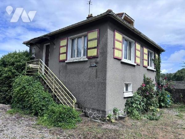NOUVEAUTE :
A VENDRE à LE CROTOY, à proximité du Port, sympathique maison des années 1960, d'u...