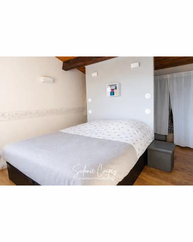 Maison à vendre 5 pièces 130,82 m² Saint-Jean-de-Muzols