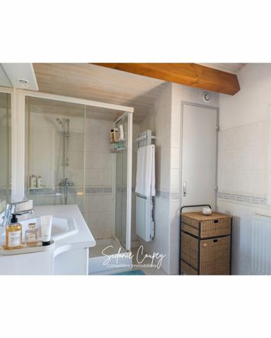 Maison à vendre 5 pièces 130,82 m² Saint-Jean-de-Muzols