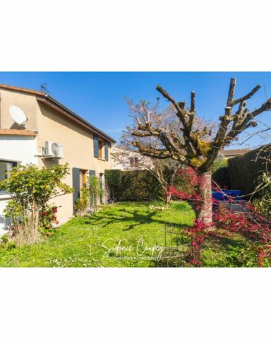 Maison à vendre 5 pièces 130,82 m² Saint-Jean-de-Muzols