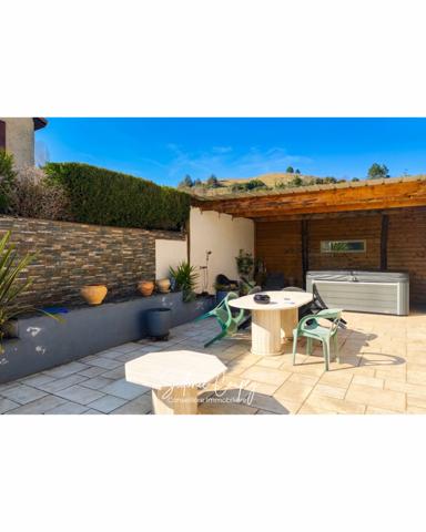 Maison à vendre 5 pièces 130,82 m² Saint-Jean-de-Muzols