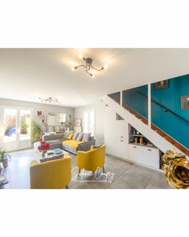 Maison à vendre 5 pièces 130,82 m² Saint-Jean-de-Muzols