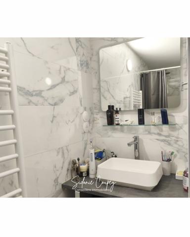 Maison à vendre 5 pièces 130,82 m² Saint-Jean-de-Muzols