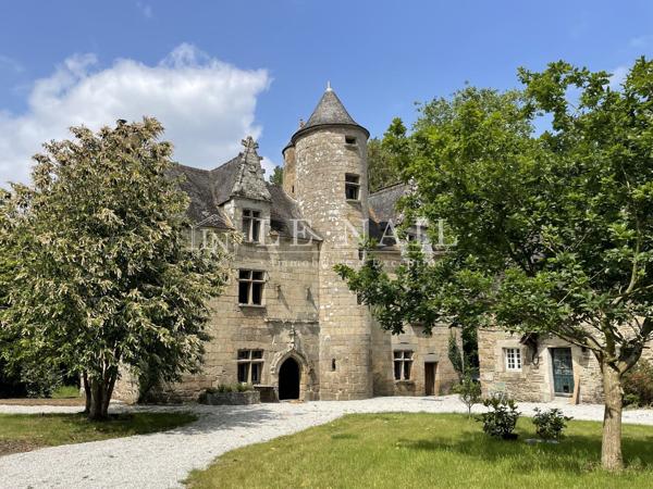 Magnifique manoir, Monument Historique, proche de Guingamp