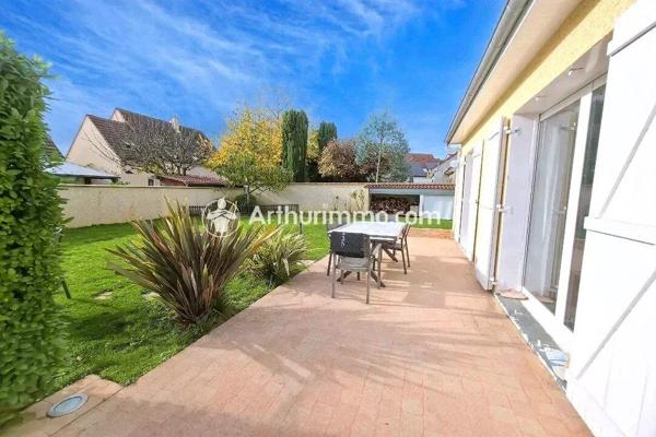 Vente Maison 6 pièces 140 m2 à Savigny-le-Temple