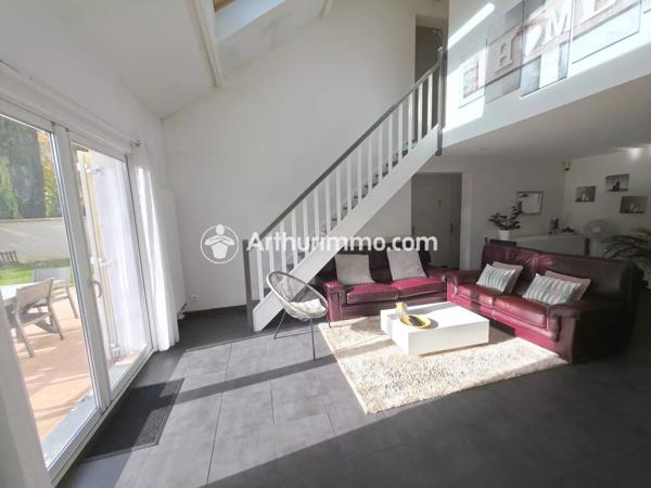 Vente Maison 6 pièces 140 m2 à Savigny-le-Temple