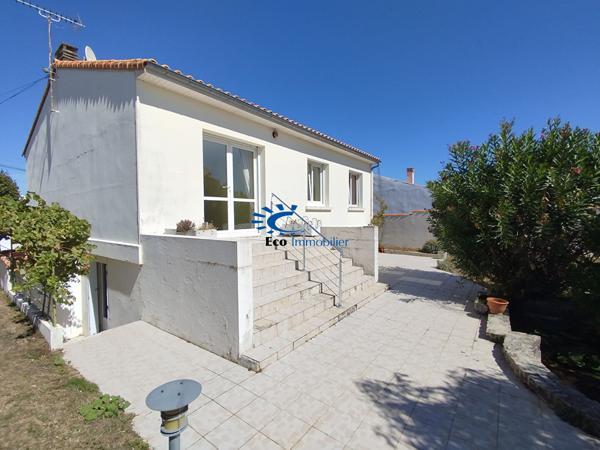 AYTRE MAISON 110 M² 3 CHAMBRES GARAGE JARDIN Aytre
