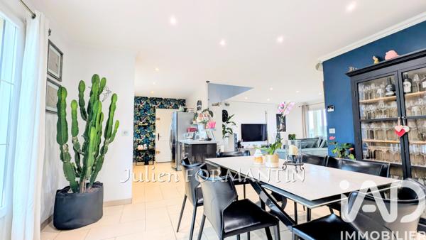 Maison à vendre 6 pièces 165 m² Coupvray