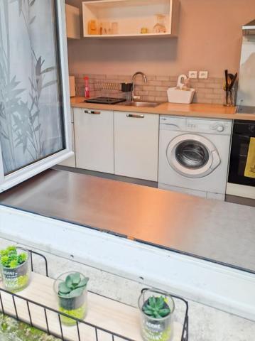 Appartement Chalons En Champagne 1 pièce(s) 23.9 m2 Garage et parking