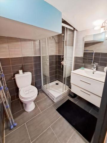 Appartement Chalons En Champagne 1 pièce(s) 23.9 m2 Garage et parking