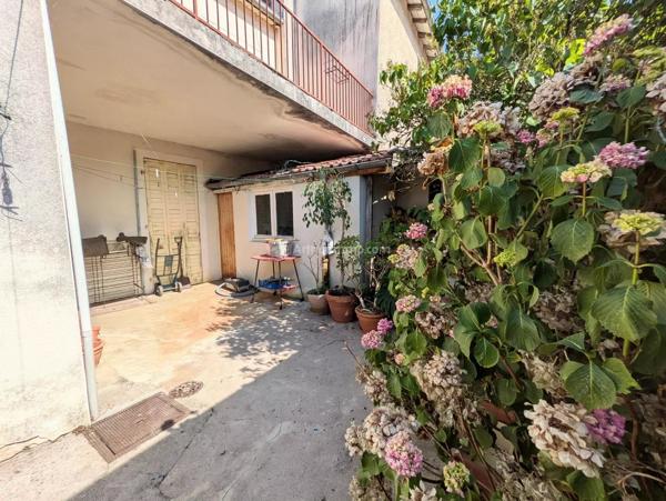 Vente                                                      Maison
                        
                     7 pièces                      209 m2                     à Châtenois