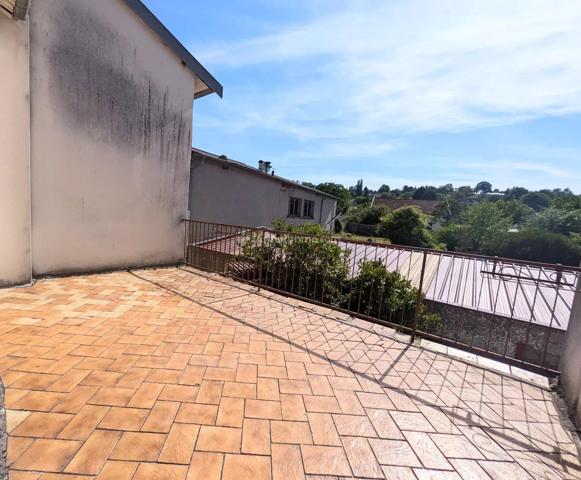 Vente                                                      Maison
                        
                     7 pièces                      209 m2                     à Châtenois