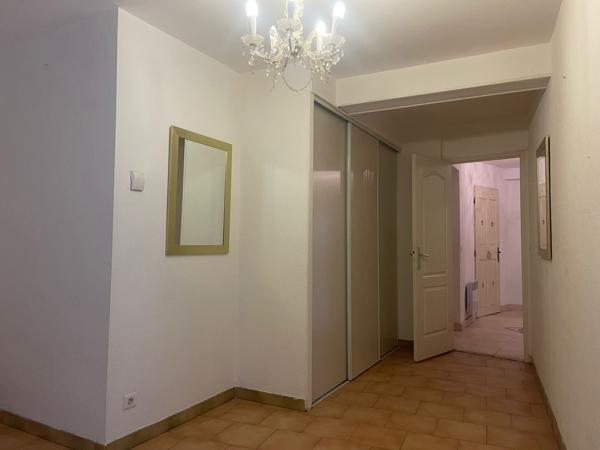 Appartement 3 pièces - 77 m²