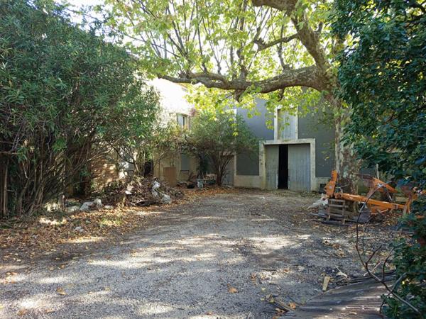 Ferme à rénover 370m² potentiel habitable sur terrain de 44 500m², Montségur sur lauzon 349 000HAI