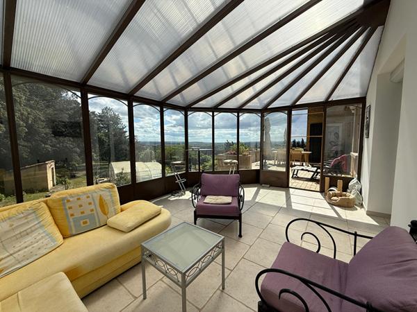 Maison à fort potentiel de 200m²  à Châteauneuf De Gadagne